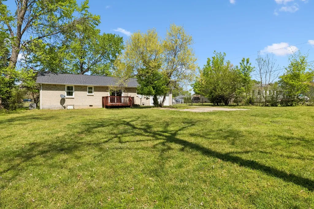 248 Pine Mountain Road Clarksville TN 37042