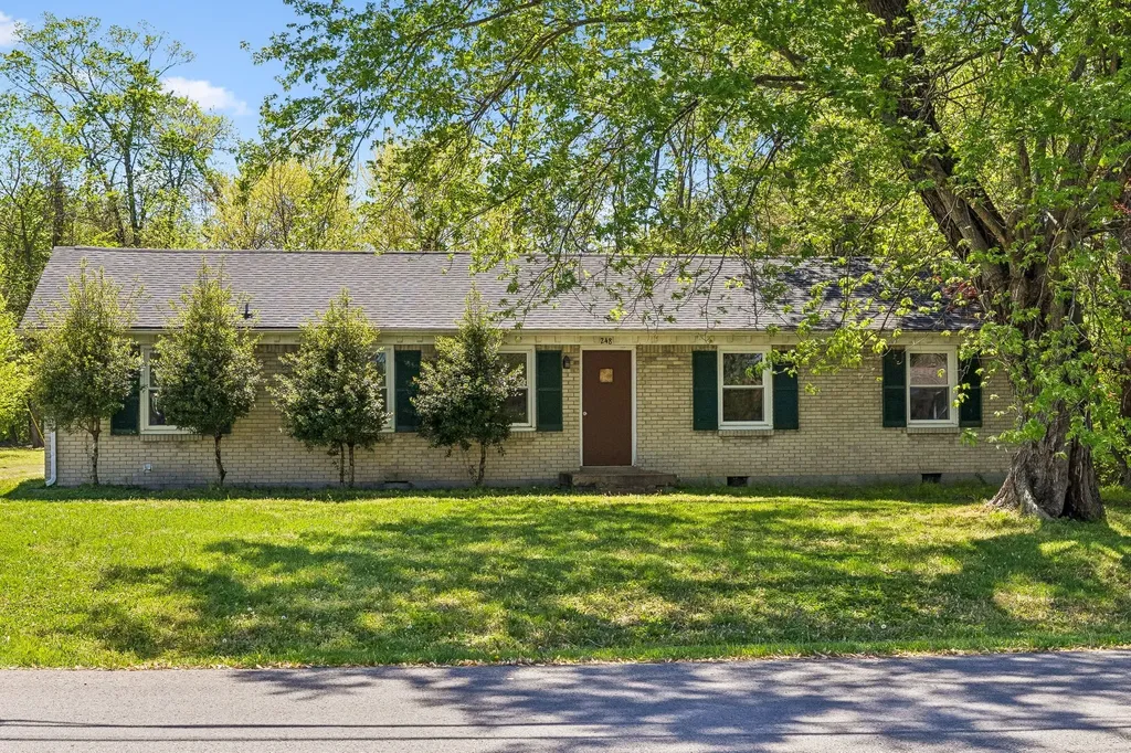 248 Pine Mountain Road Clarksville TN 37042
