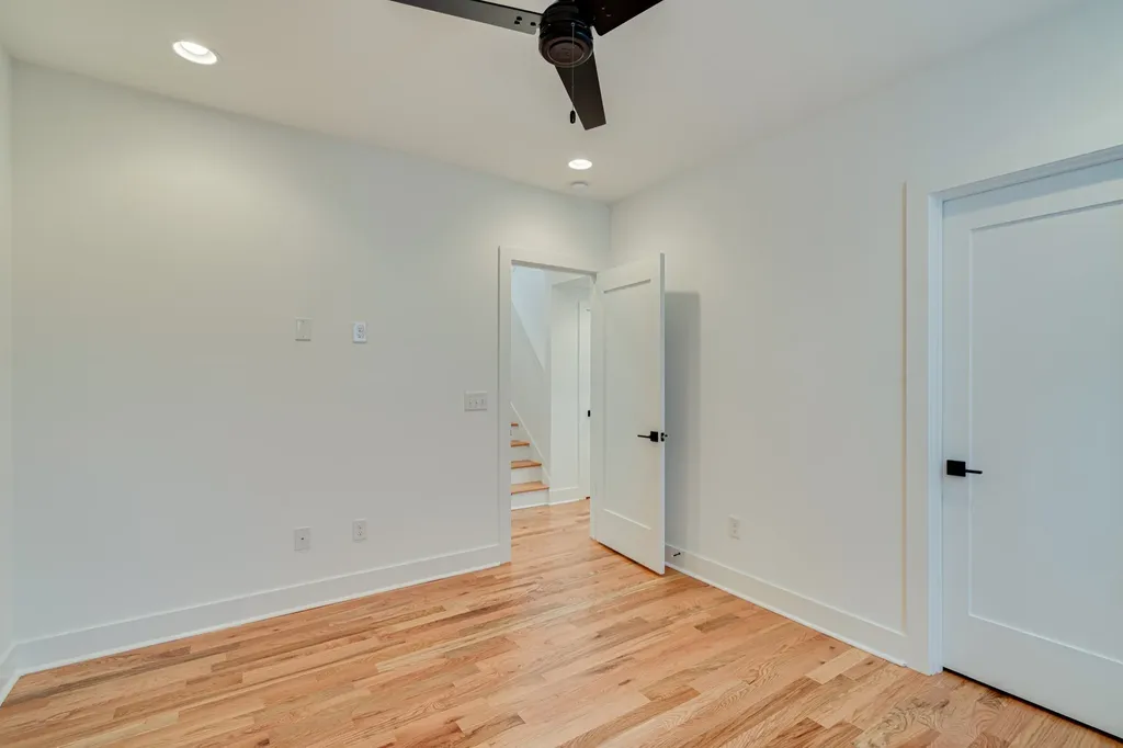 61B Cannon Street Nashville TN 37210