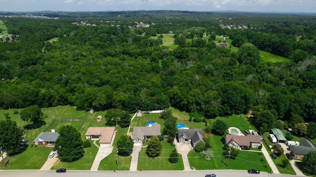 560 Windy Road Mount Juliet TN 37122