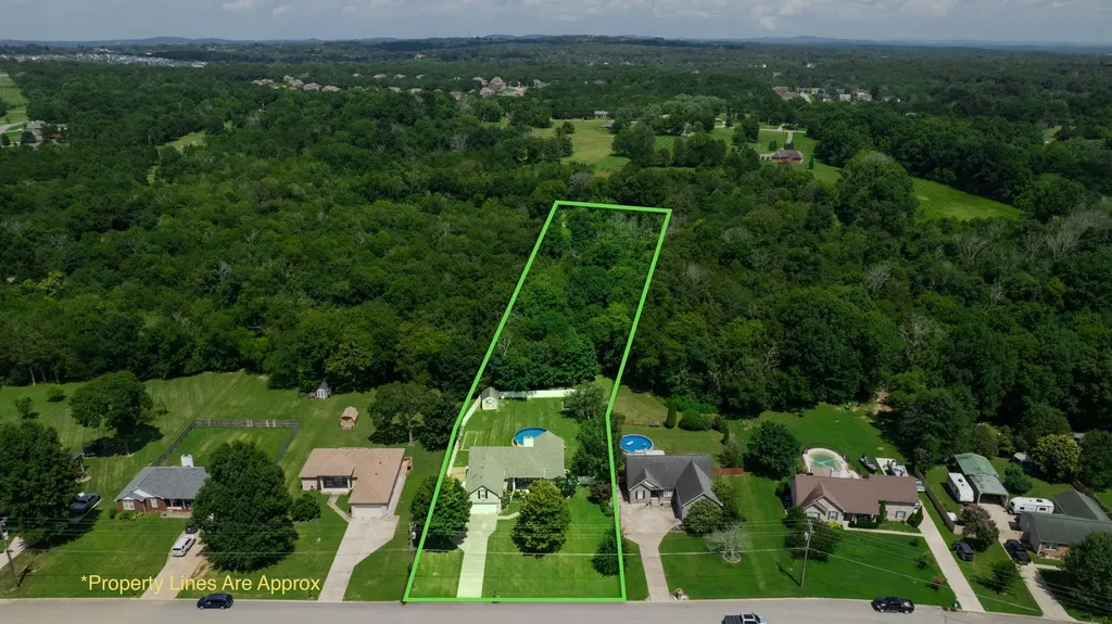 560 Windy Road Mount Juliet TN 37122