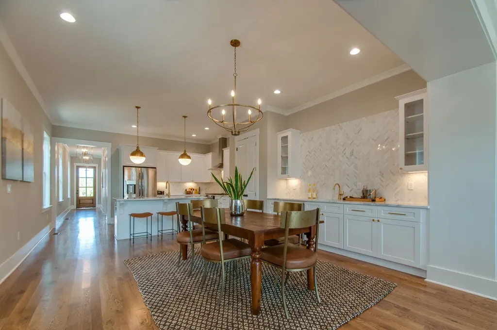 652 Vernon Avenue Nashville TN 37209