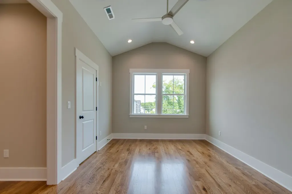 652 Vernon Avenue Nashville TN 37209
