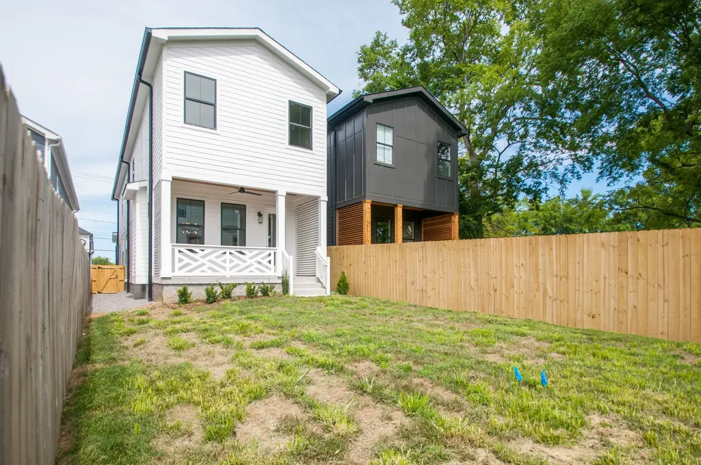 652 Vernon Avenue Nashville TN 37209