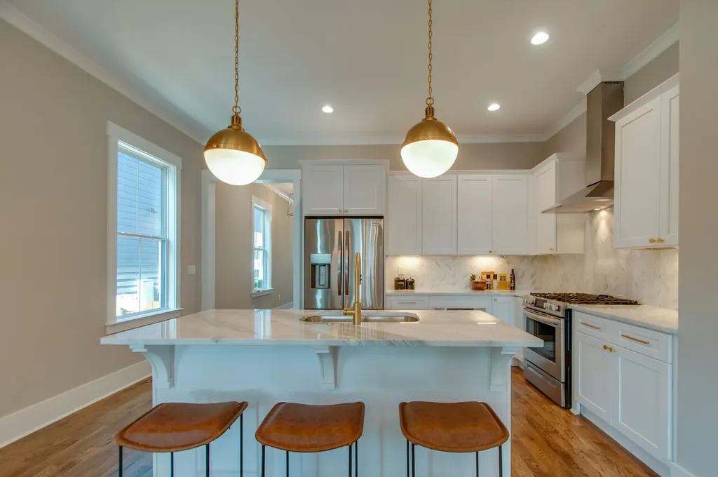 652 Vernon Avenue Nashville TN 37209