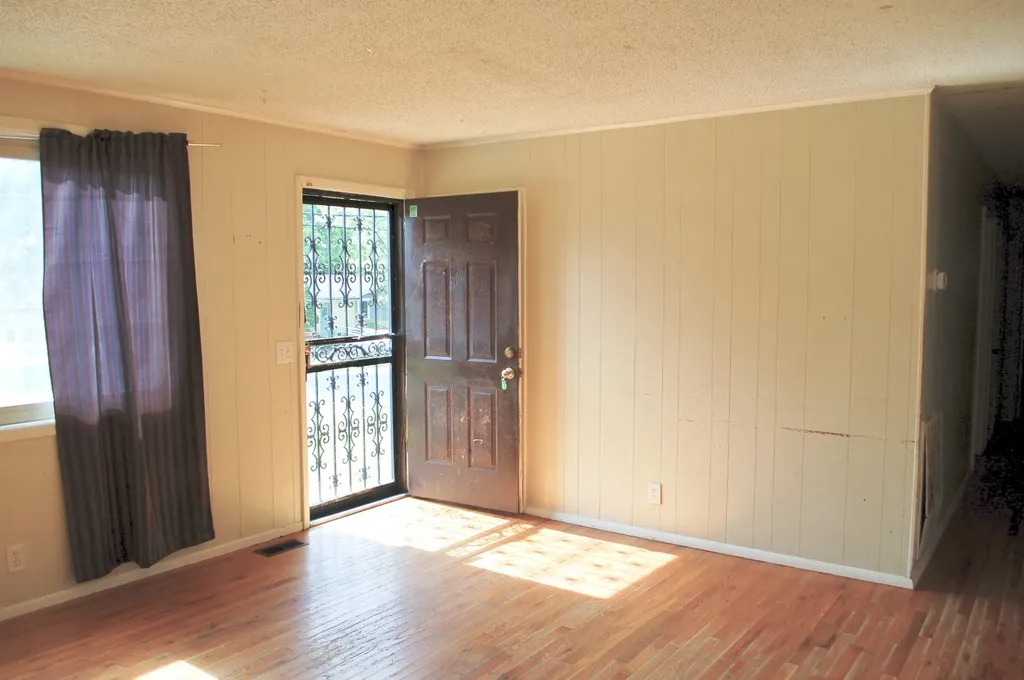 3239 Briarwick Drive Nashville TN 37218