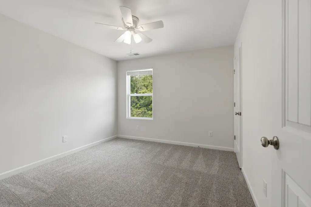 2208 Averee Court Lebanon TN 37087