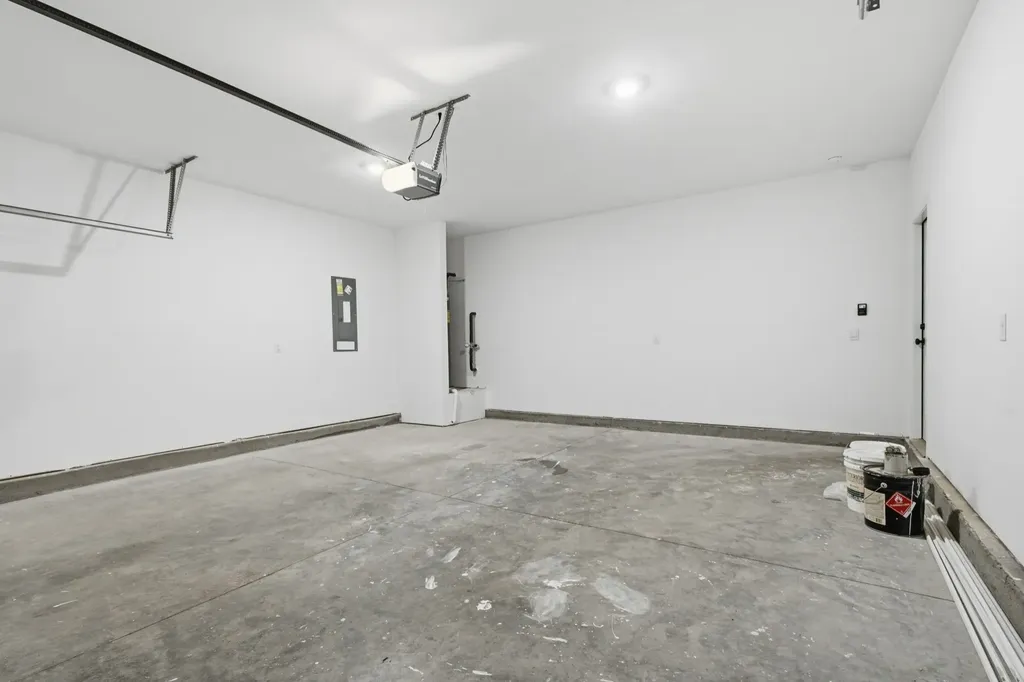 2208 Averee Court Lebanon TN 37087