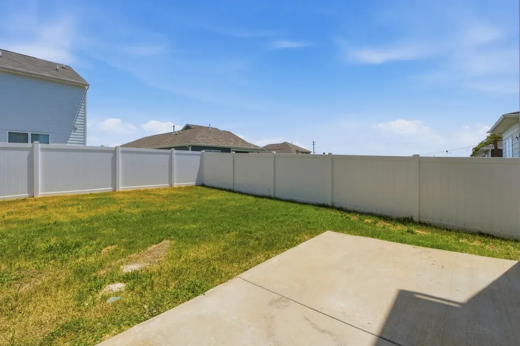 2208 Averee Court Lebanon TN 37087