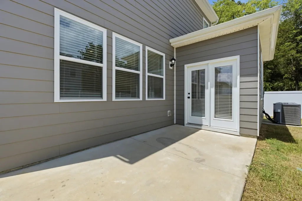 2208 Averee Court Lebanon TN 37087