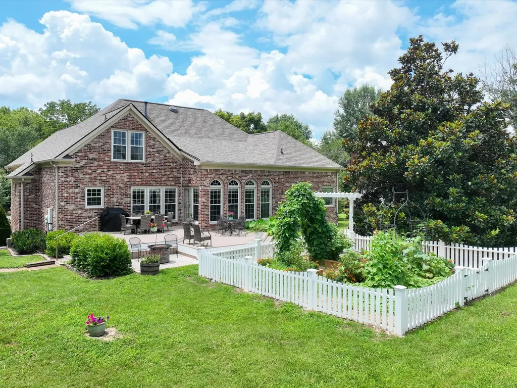 4060 Oxford Glen Drive Franklin TN 37067