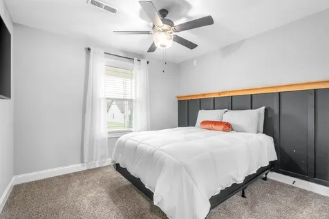 162 Ambridge Street Oak Grove KY 42262