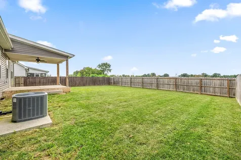 162 Ambridge Street Oak Grove KY 42262