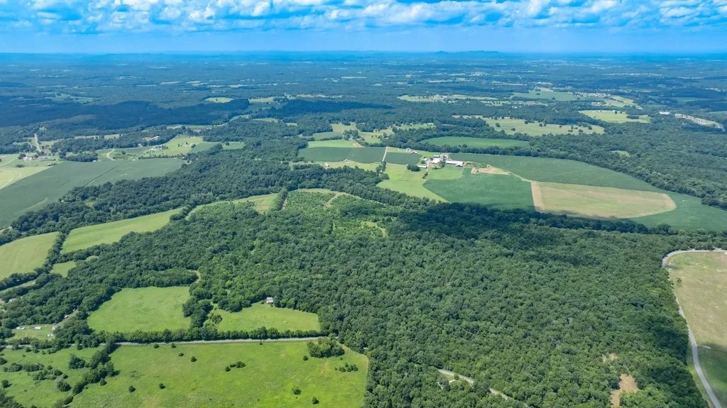 498 Rattlesnake Lodge Road Shelbyville TN 37160