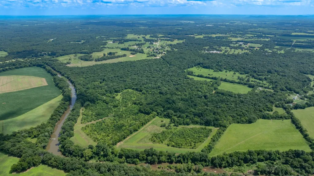 498 Rattlesnake Lodge Road Shelbyville TN 37160