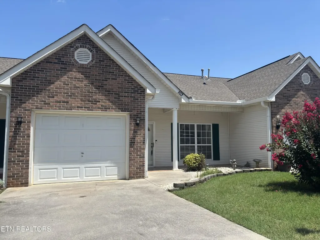 103 Willington Place Loudon TN 37774