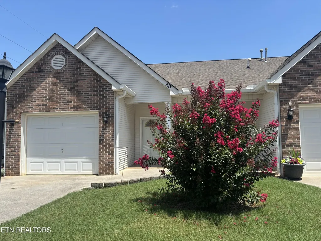 103 Willington Place Loudon TN 37774