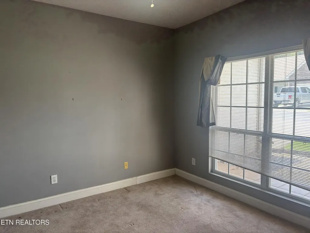 103 Willington Place Loudon TN 37774
