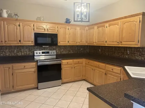 103 Willington Place Loudon TN 37774
