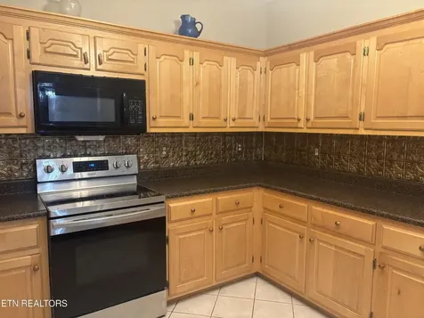 103 Willington Place Loudon TN 37774