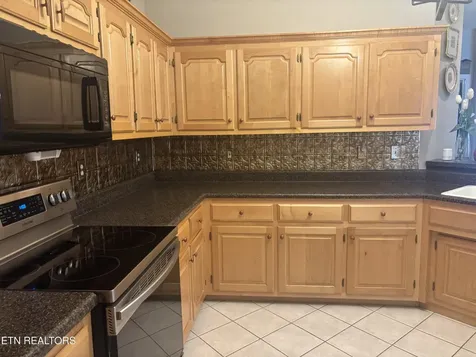 103 Willington Place Loudon TN 37774