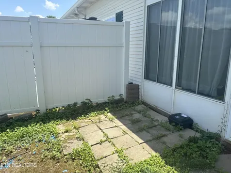 103 Willington Place Loudon TN 37774