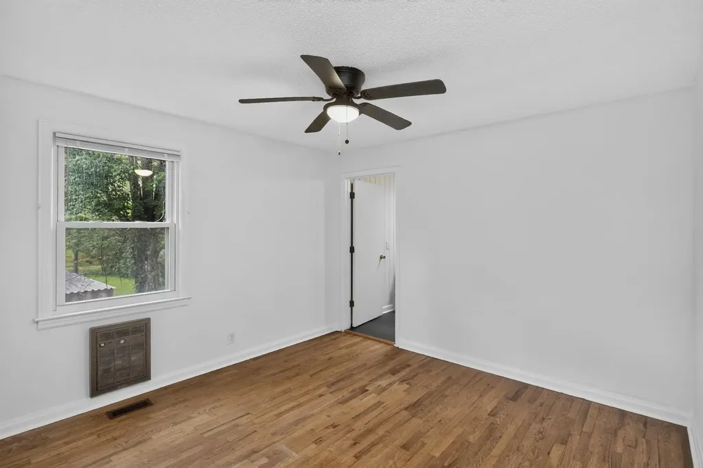 214 Blanchard Place Nashville TN 37214