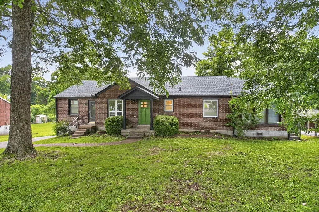 214 Blanchard Place Nashville TN 37214