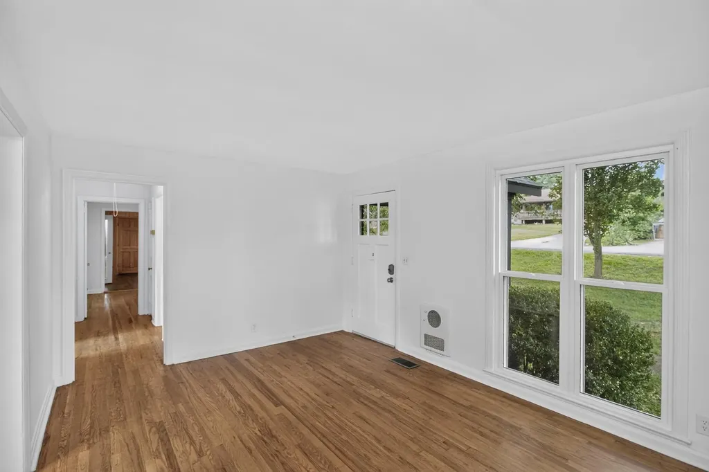 214 Blanchard Place Nashville TN 37214