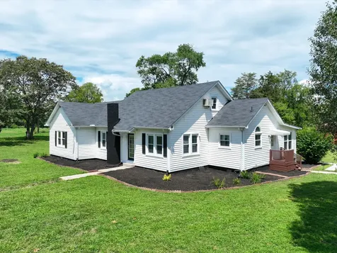 5011 Lascassas Pike Lascassas TN 37085