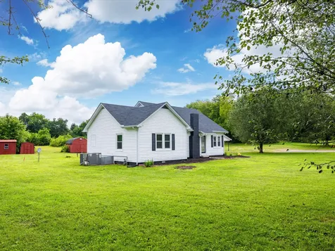 5011 Lascassas Pike Lascassas TN 37085