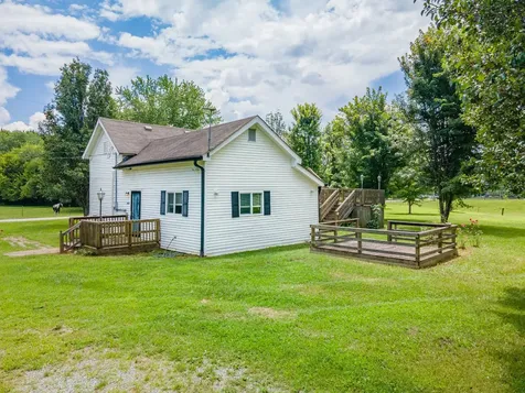 1625 Fishing Ford Road Belfast TN 37019