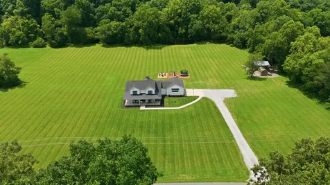 1227 Stayton Road Cumberland Furnace TN 37051