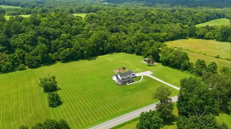 1227 Stayton Road Cumberland Furnace TN 37051