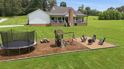 1227 Stayton Road Cumberland Furnace TN 37051