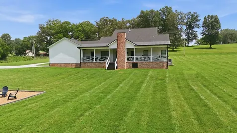 1227 Stayton Road Cumberland Furnace TN 37051