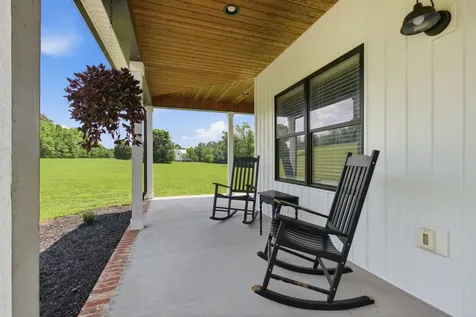 1227 Stayton Road Cumberland Furnace TN 37051