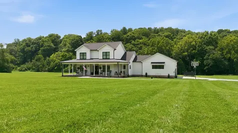 1227 Stayton Road Cumberland Furnace TN 37051