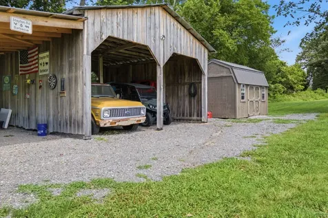 1227 Stayton Road Cumberland Furnace TN 37051
