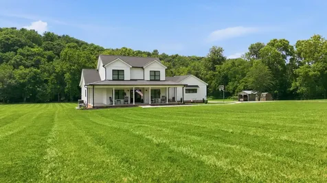 1227 Stayton Road Cumberland Furnace TN 37051