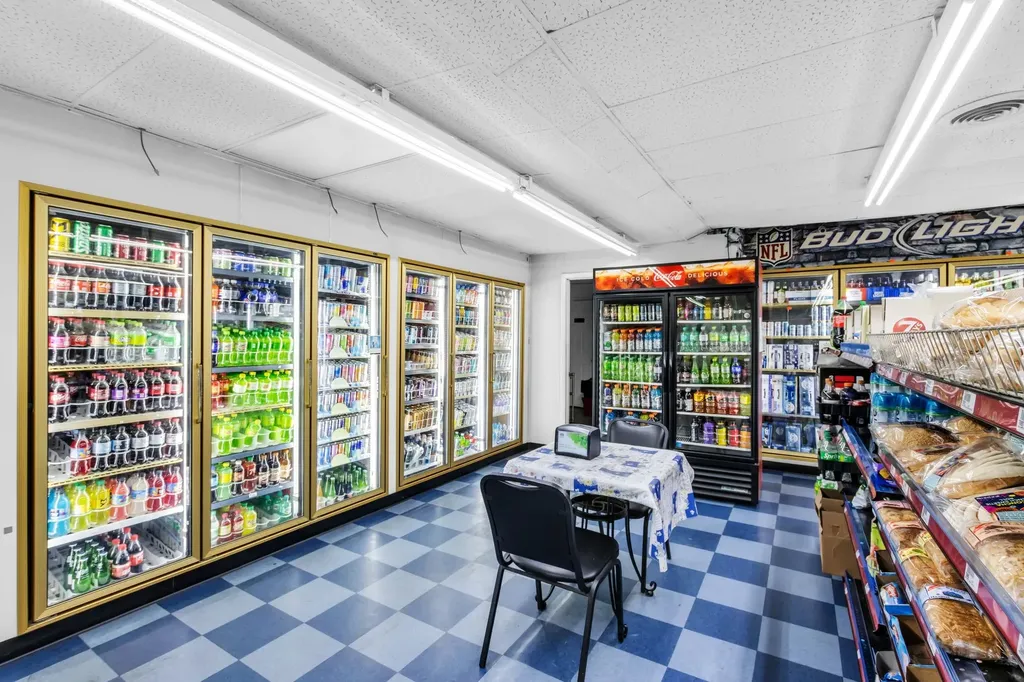 5506 Mcminnville Highway Manchester TN 37355