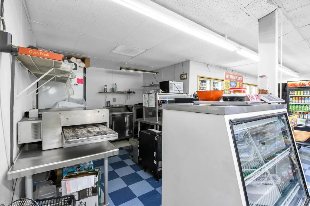 5506 Mcminnville Highway Manchester TN 37355