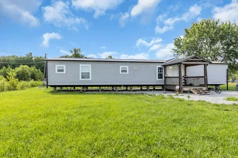 5506 Mcminnville Highway Manchester TN 37355
