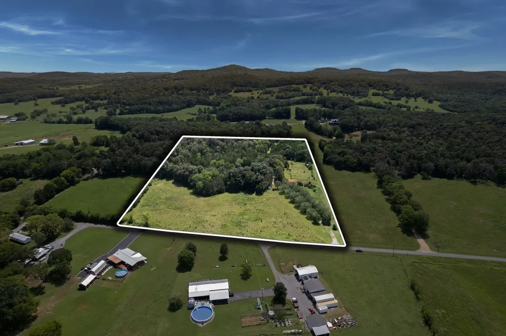 1246 Salem Road Lebanon TN 37090