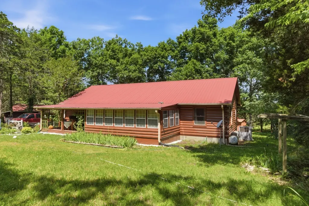 1246 Salem Road Lebanon TN 37090