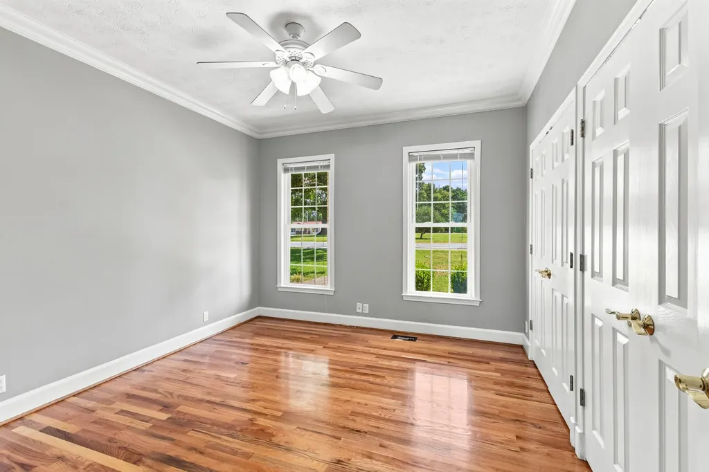 1301 Yellow Creek Road Dickson TN 37055