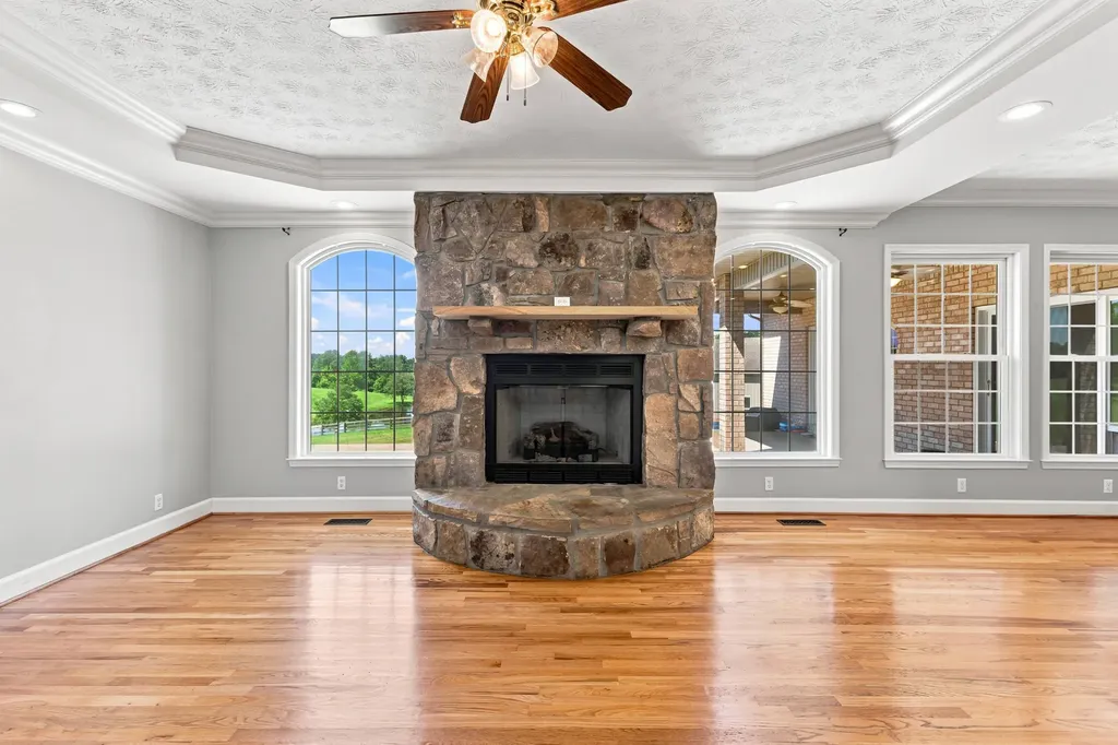 1301 Yellow Creek Road Dickson TN 37055