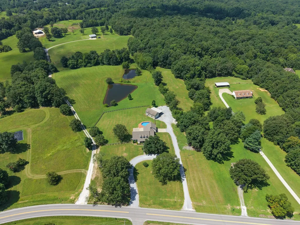 1301 Yellow Creek Road Dickson TN 37055