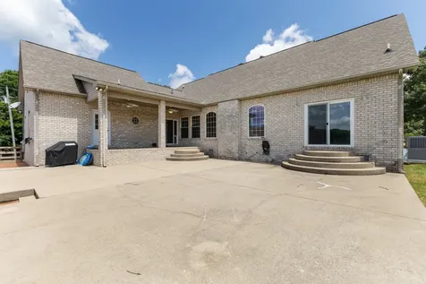 1301 Yellow Creek Road Dickson TN 37055