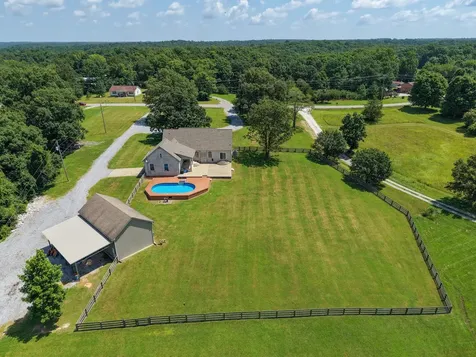 1301 Yellow Creek Road Dickson TN 37055